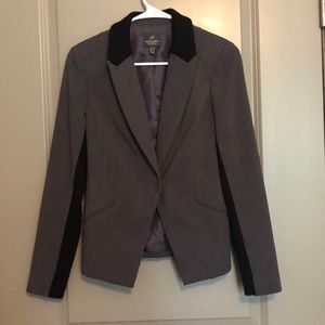 Grey blazer